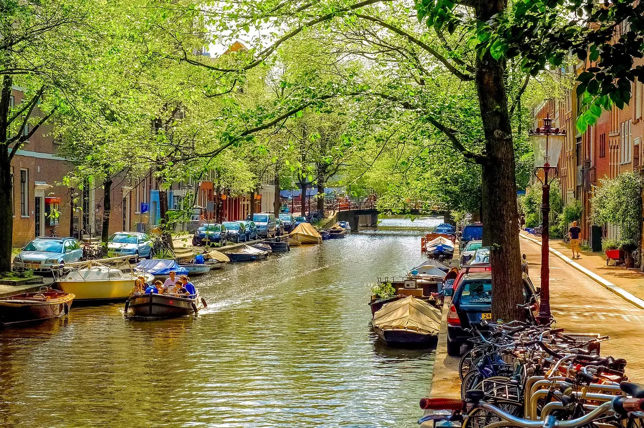 canal