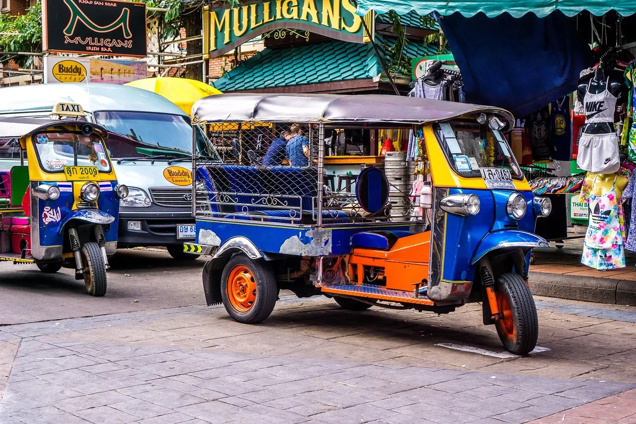 tuktuk